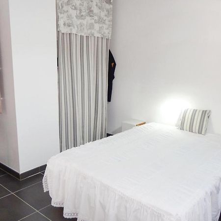 Awesome Apartment In Sauvian With Wifi Bagian luar foto